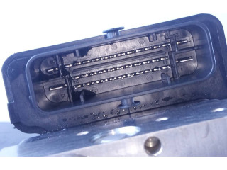 Jednotka ABS A0004310600, 269593 Mercedes-Benz GLA W156 2015