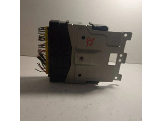 Блок управления двигателем Блок управления E6T41772H, MN132784 Mitsubishi Lancer