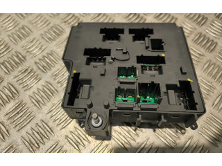 Блок предохранителей 31473568 Volvo XC90