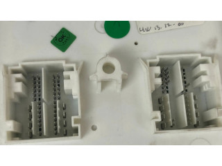 Блок комфорта 670100601, 04787684AC Maserati Levante