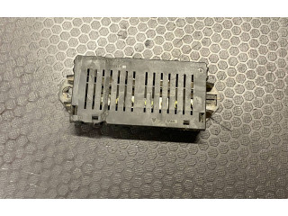 Блок предохранителей 9441776 Volvo S80