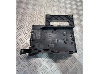   Pojistková skříňka 7L0937548C   Audi Q7 4L 2012