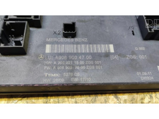 Комплект блоков управления A9069004700, A9069027500   Mercedes-Benz Sprinter W906