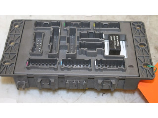 Блок предохранителей  124818040101, 103139   Rover 75    