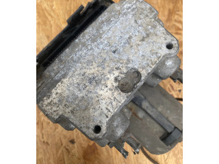 Блок АБС 703907379A, 6720126   Volkswagen  Transporter - Caravelle T4  1991 - 2003 года