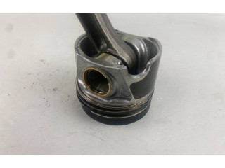 Поршень с шатуном    04LA, 011A   Volkswagen Golf VII