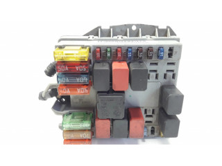 Блок предохранителей 46798118 Fiat Punto (176)