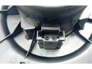 Вентилятор печки 6Q1819015 Skoda Fabia Mk2 (5J)