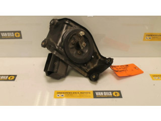 Моторчик дворников     Mitsubishi Space Star