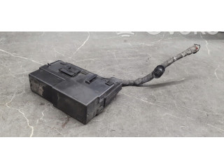 Блок предохранителей  8200220647   Renault Clio III    