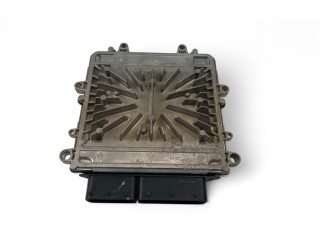 Блок управления двигателем Блок управления 31336983, 0281018414   Volvo V70