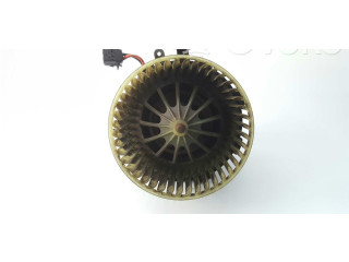 Вентилятор печки    8K1820021   Audi A4 Allroad