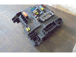 Блок предохранителей 30786648, 30786648 Volvo V70