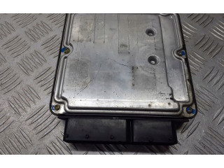 Блок управления двигателя 03G906016F Skoda Octavia Mk2 (1Z)
