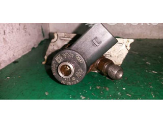 Vstřikovač 0445110158   Audi A8 S8 D3 4E    ASE 