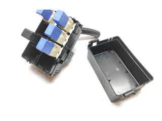 Pojistková skříňka 243821LA1D Nissan Navara D23 2018