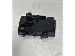 Блок управления климат-контролем Volvo S80