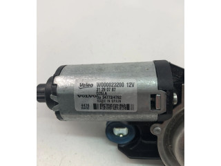 Моторчик дворников 31290787    Volvo V70