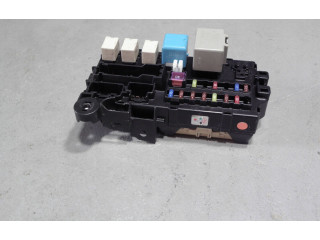 Блок предохранителей Daihatsu Sirion