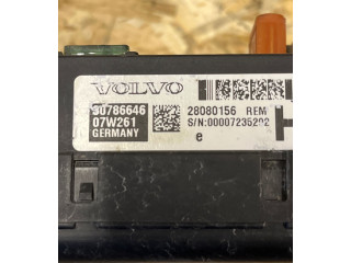 Блок предохранителей 30786646, 28080156 Volvo V70