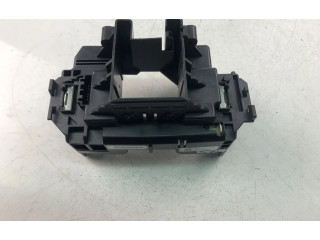 Подрулевой переключатель 31313811   Volvo V70