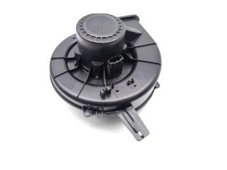 Вентилятор печки 6R2819015 Audi A1