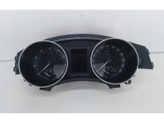 Панель приборов 3T1920841FV0009000   Skoda Superb B6 (3T)       