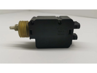 Zámek zadních dveří 8353014 BMW 3 E36 1992