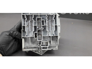 Блок предохранителей 51739425 Fiat Idea