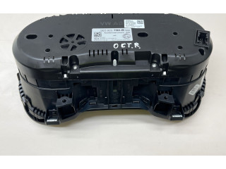 Панель приборов 5E0920780B Skoda Octavia Mk3 (5E)