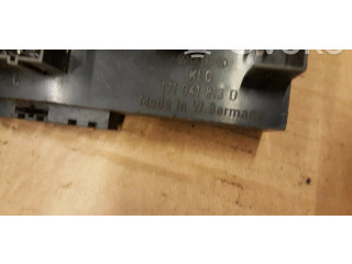 Pojistková skříňka 171941813D Volkswagen Golf II 1984