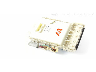 Pojistková skříňka Řídící jednotka BSM 8273052700 Toyota Yaris 2007