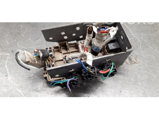 Pojistková skříňka jb200400 KIA Carnival 2010