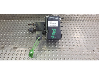 Блок АБС 6R0614117D, 6R0907379C Skoda Fabia Mk2 (5J) 2007 - 2014 года