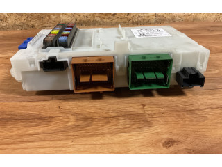 Блок предохранителей 30765624AE, 7G9T14C256FA   Volvo V70    