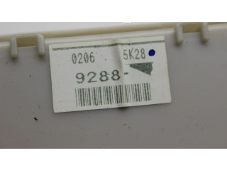 Pojistková skříňka 8267030250 Lexus GS 300 350 430 450H 2006