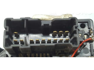 Ручка стеклоочистителей 681728631R, 8201168003   Dacia Dokker