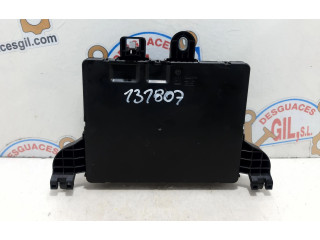 Блок предохранителей 13277321, 131807 Opel Insignia A