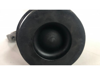 Píst 0840BB BMW 3 E92 E93 pro naftový motor 2.0