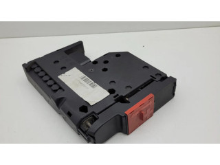 Узел подключения плюсовых проводов