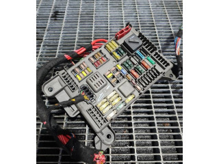 Pojistková skříňka BMW X5 E70 2010