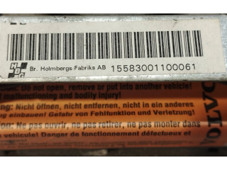 Подушка безопасности водителя 31104259   Volvo V70