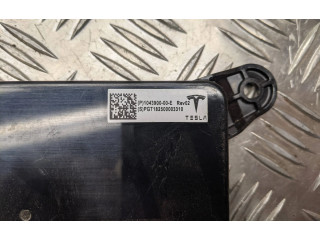 Дисплей 104390000E, P182500003310 Tesla Model X