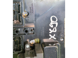 Блок управления климат-контролем 8682734, 04W16E02   Volvo XC90