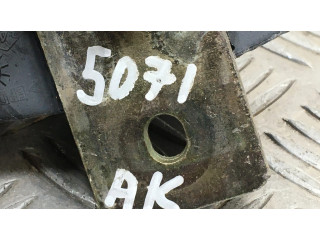 Ограничитель открытия двери