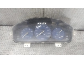 Přístrojová deska Mazda 121 1998 DB04119440