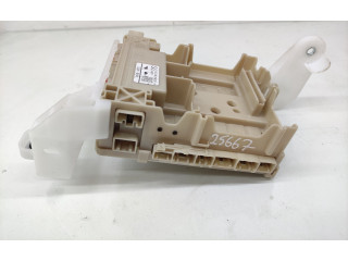 Pojistková skříňka 827300H030 Toyota Aygo AB40 2016