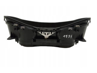 Панель приборов 3V0920740B   Skoda Superb B8 (3V)       