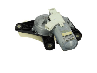 Моторчик заднего дворника 8200311486    Renault Twingo II