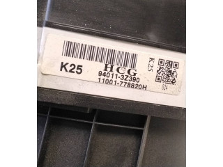 Přístrojová deska Hyundai i40 2013 940113Z390, 11001778820H